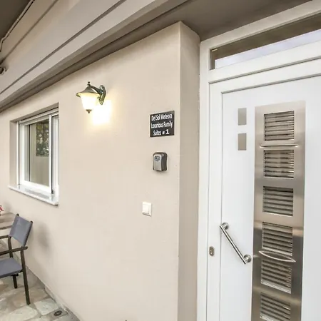Del Sol #1 Meteora Luxurious Family Suites Kalambaka Exterior photo